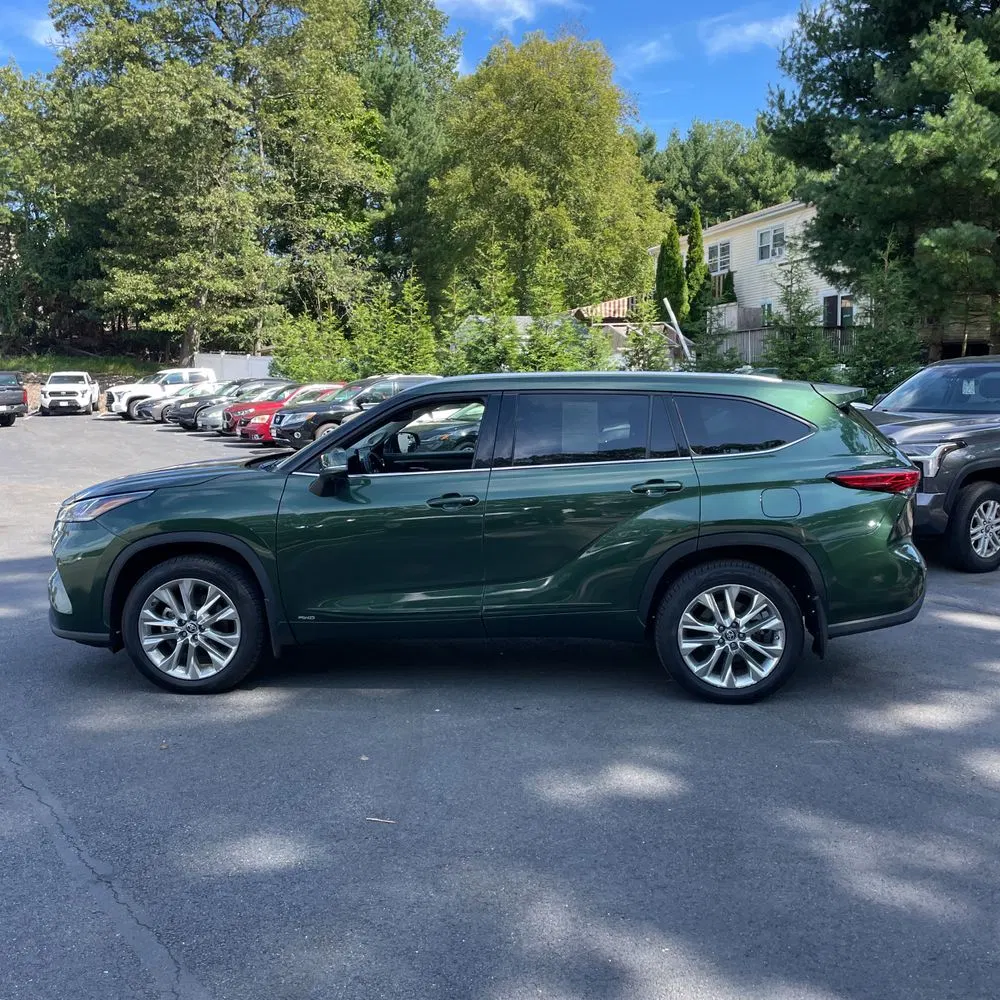 2023 Toyota Highlander Hybrid Limited