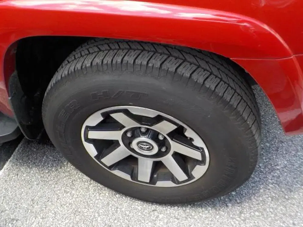 2024 Toyota 4Runner TRD Off Road