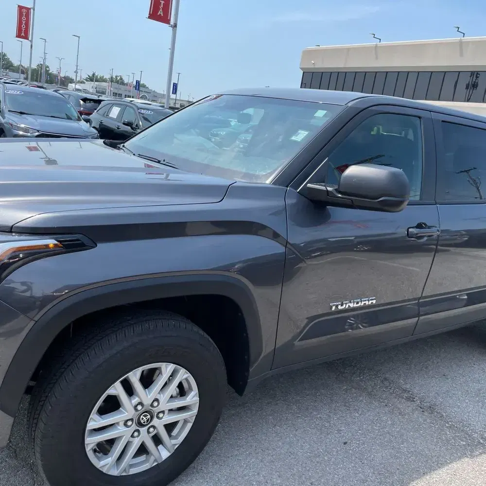 2025 Toyota Tundra SR5