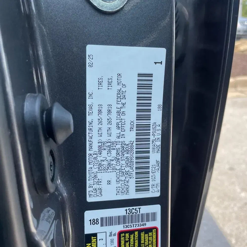 2025 Toyota Tundra SR5