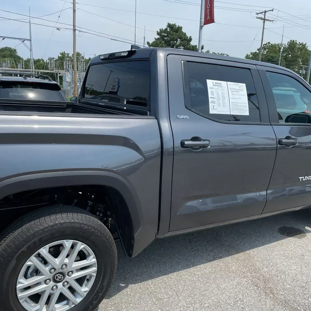 2025 Toyota Tundra SR5