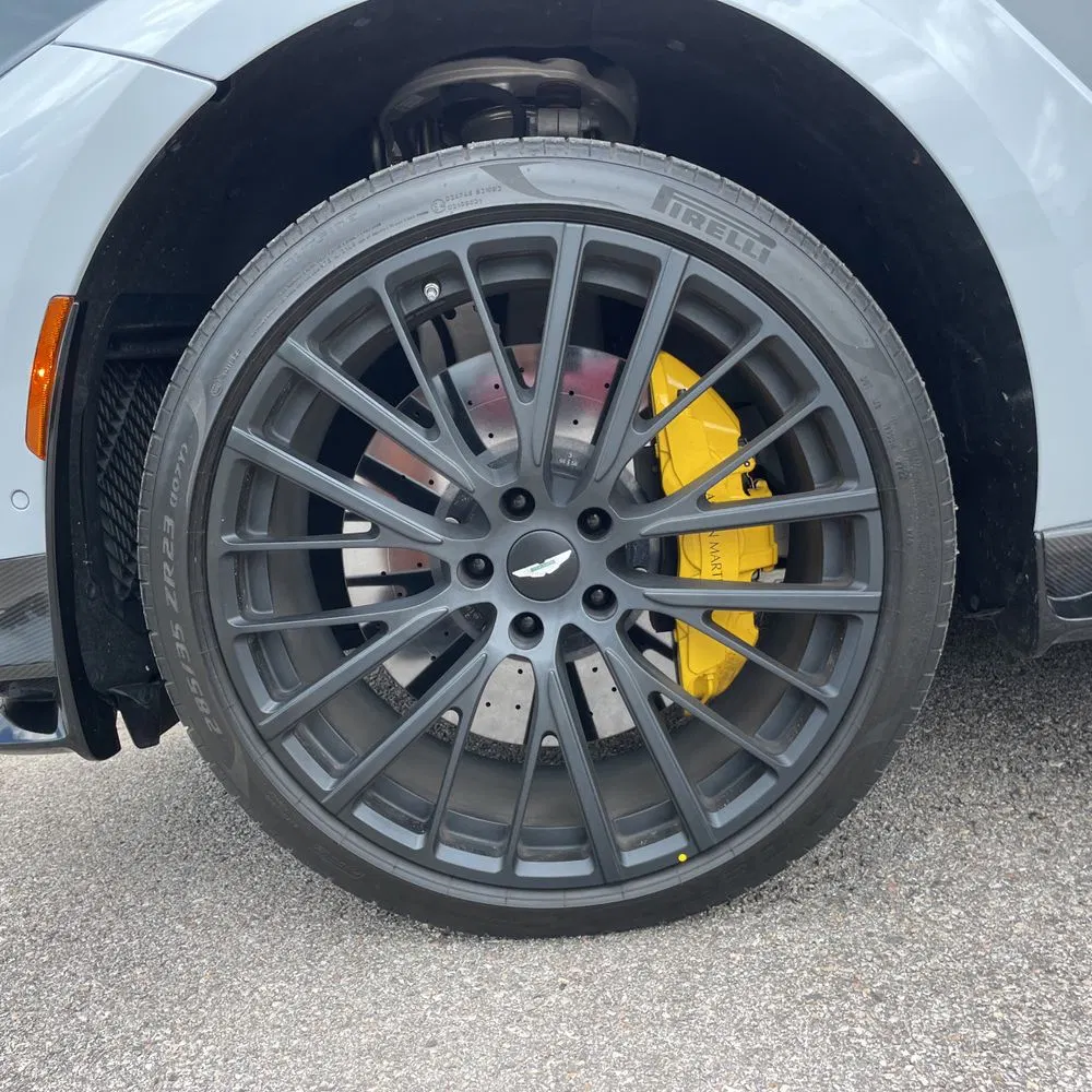 2023 Aston Martin DBX 707