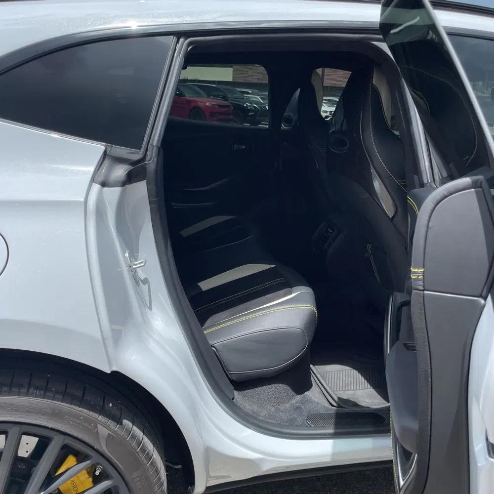 2023 Aston Martin DBX 707