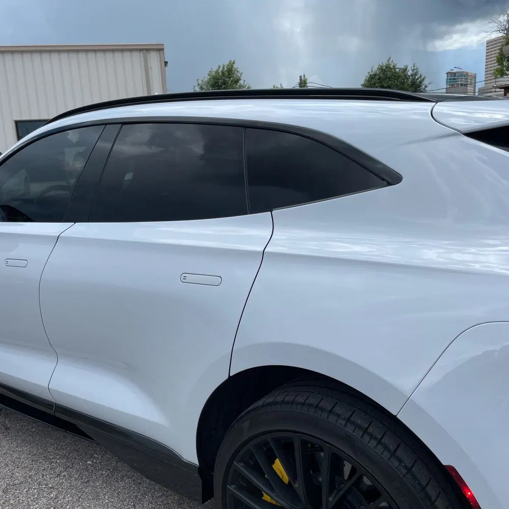 2023 Aston Martin DBX 707