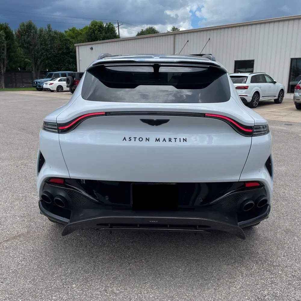2023 Aston Martin DBX 707