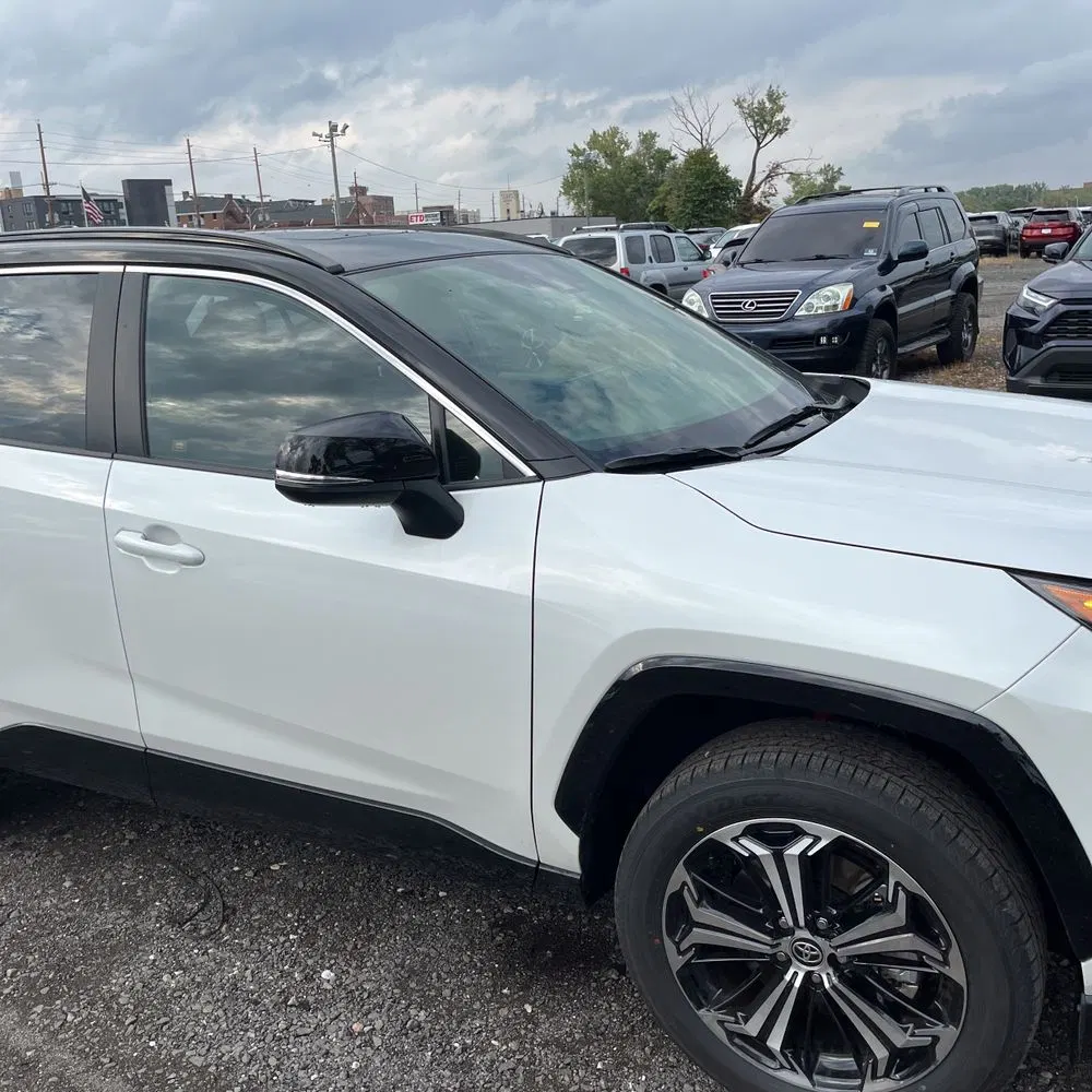 2025 Toyota RAV4 Plug-in Hybrid XSE