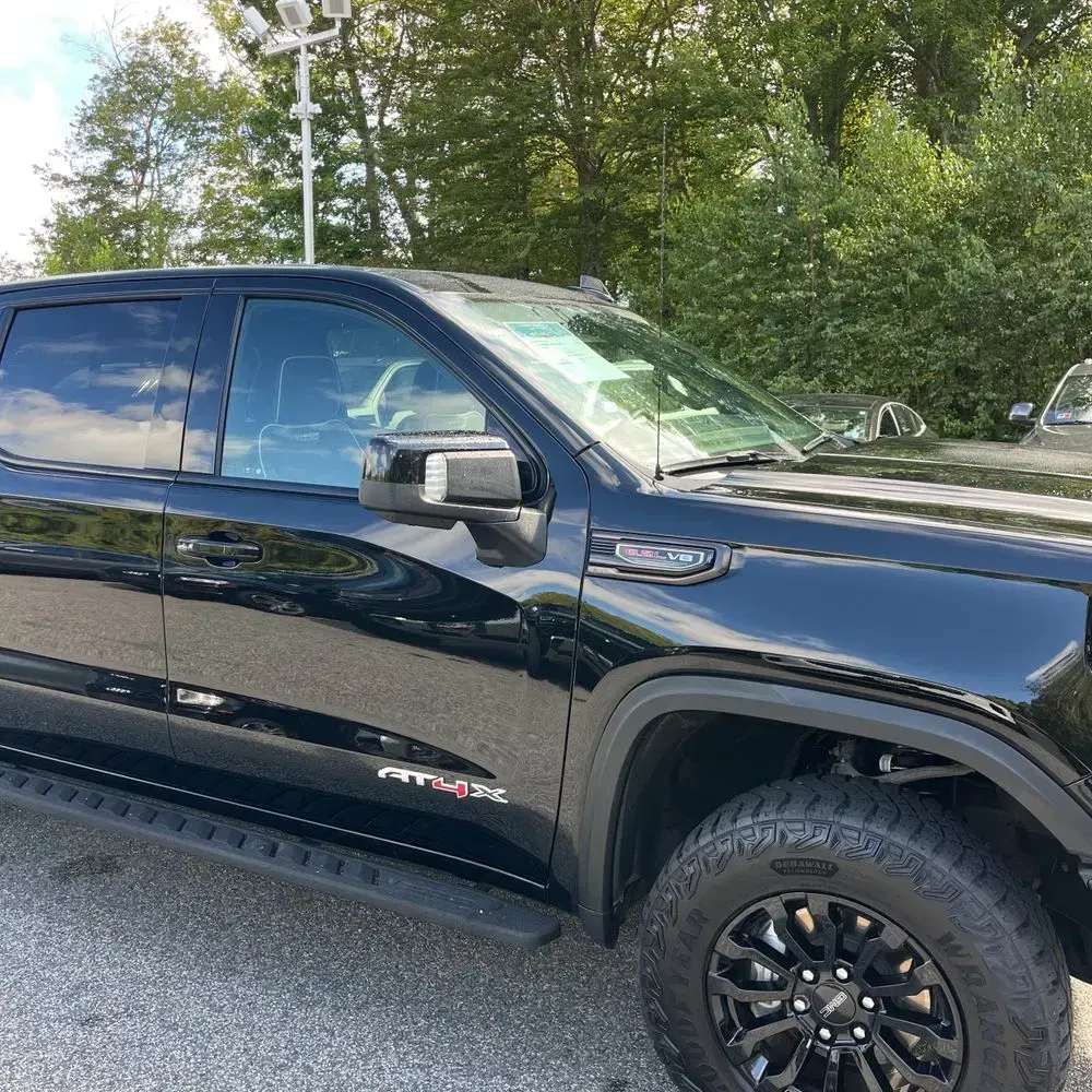 2023 GMC Sierra 1500 AT4X