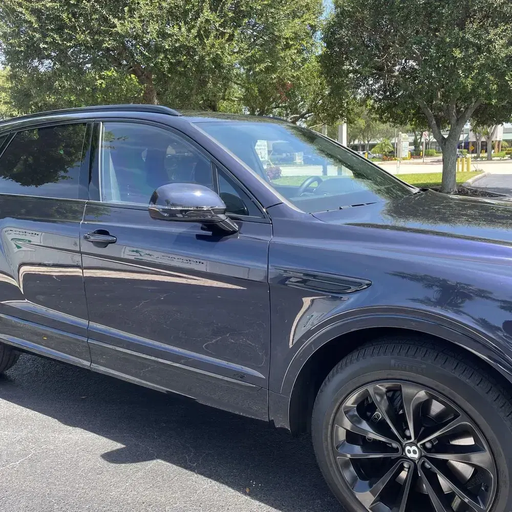 2022 Bentley Bentayga V8