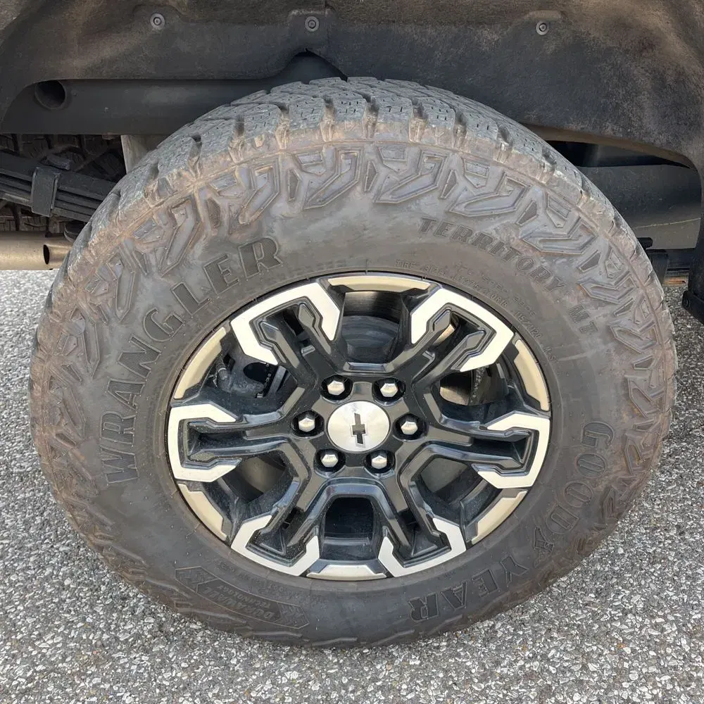 2024 Chevrolet Silverado 1500 ZR2