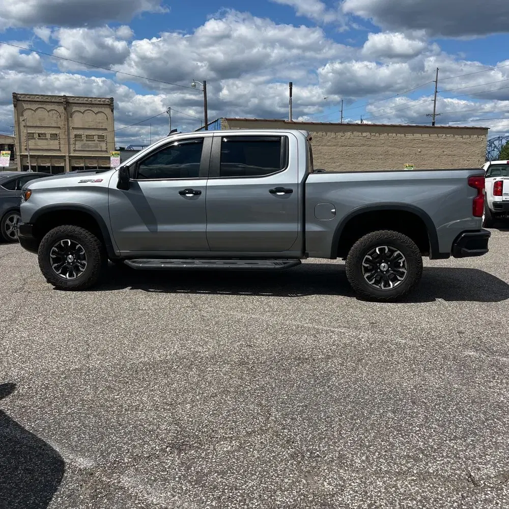 2024 Chevrolet Silverado 1500 ZR2