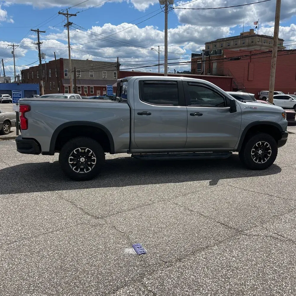 2024 Chevrolet Silverado 1500 ZR2