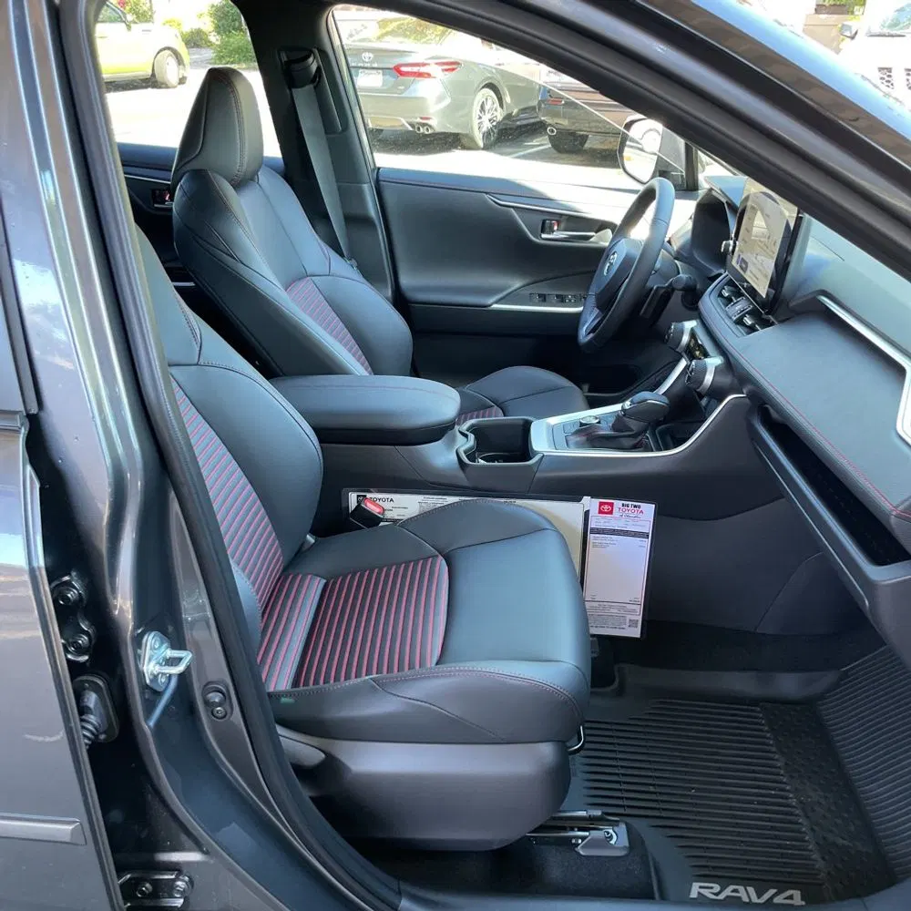 2025 Toyota RAV4 Plug-in Hybrid XSE