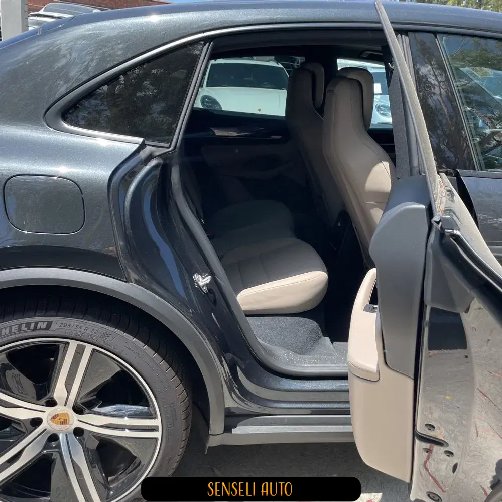 2025 Porsche Macan Electric