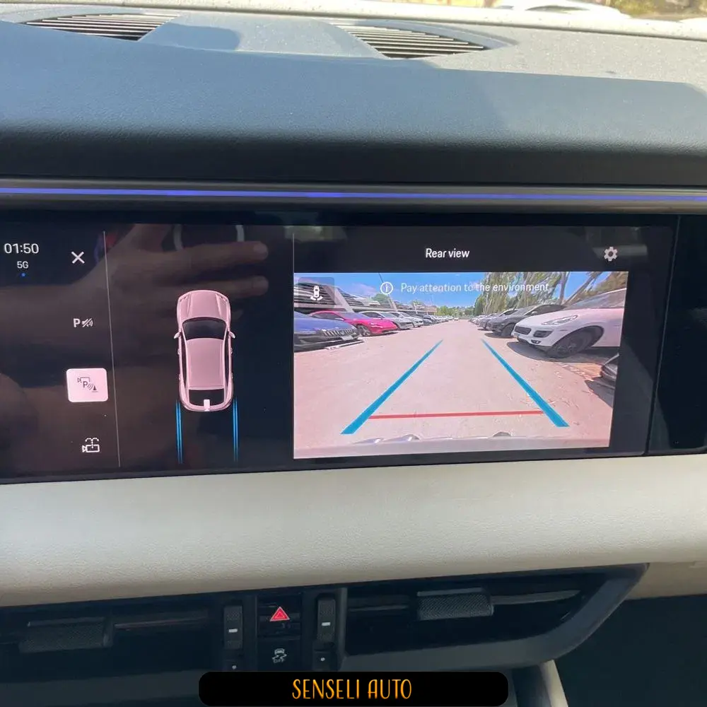 2025 Porsche Macan Electric