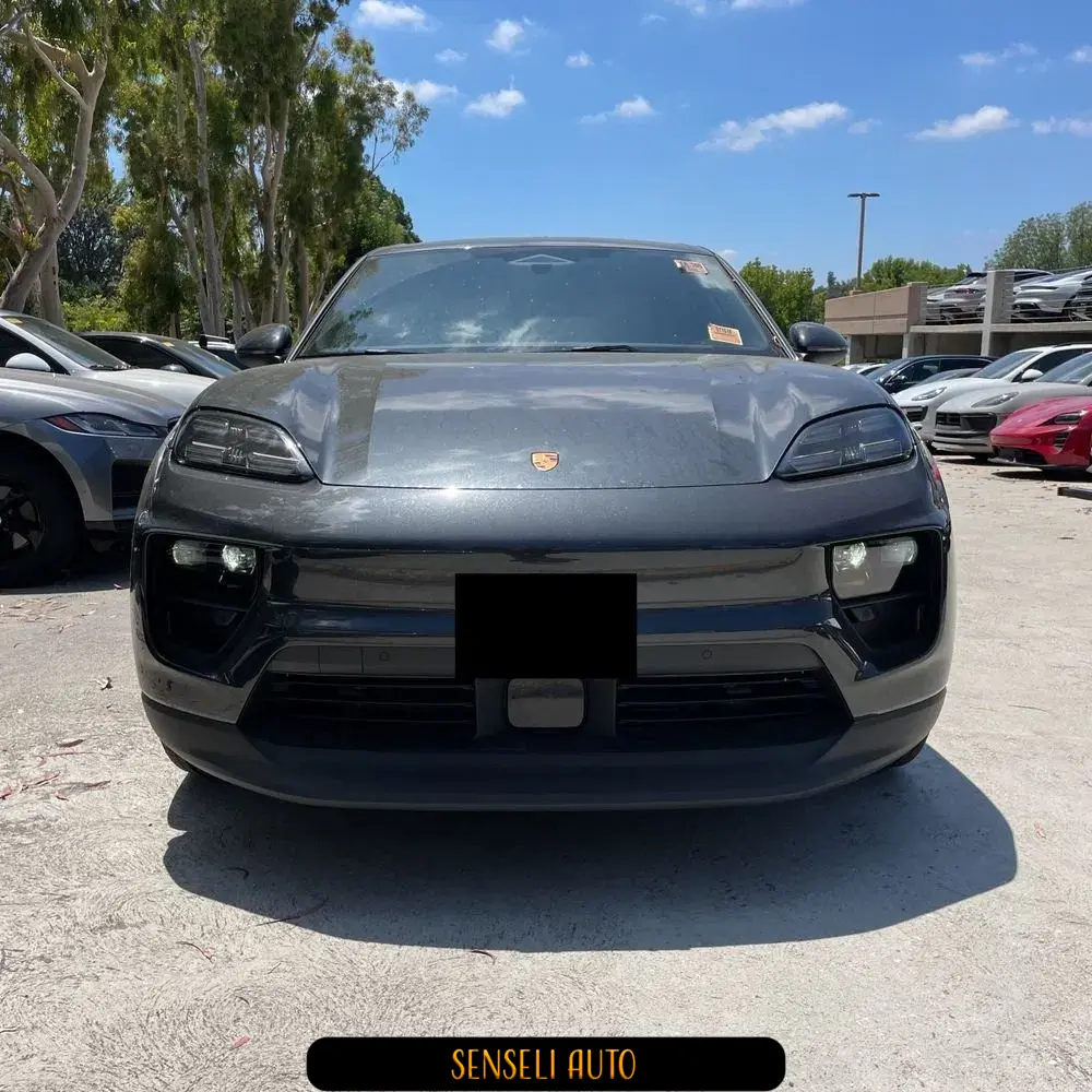 2025 Porsche Macan Electric