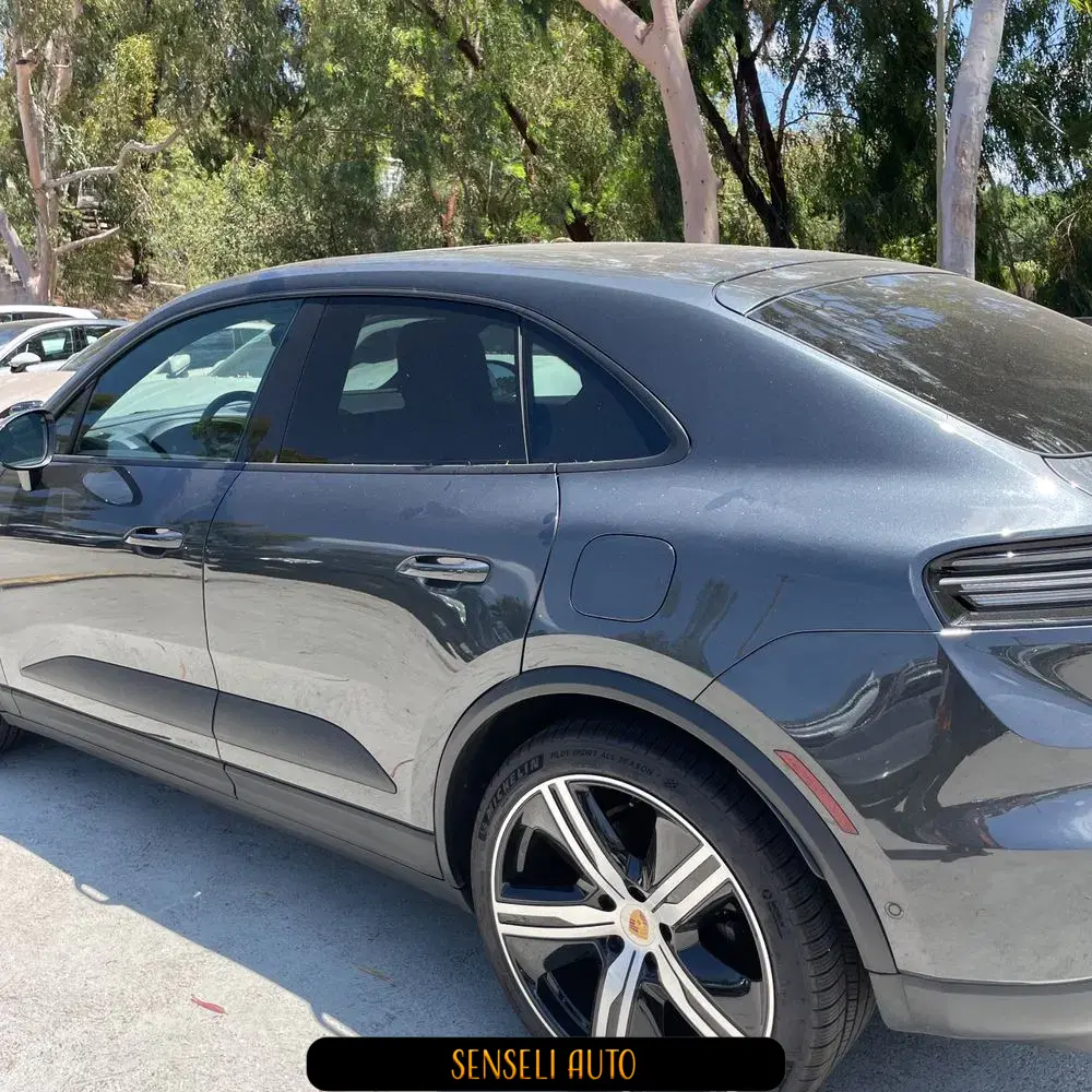 2025 Porsche Macan Electric