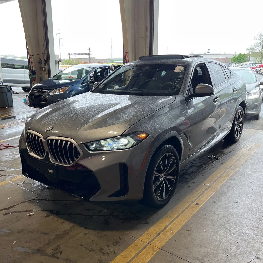 2025 BMW X6 XDrive40i