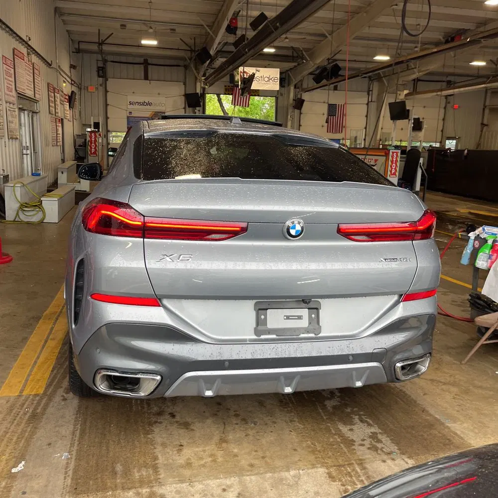 2025 BMW X6 XDrive40i