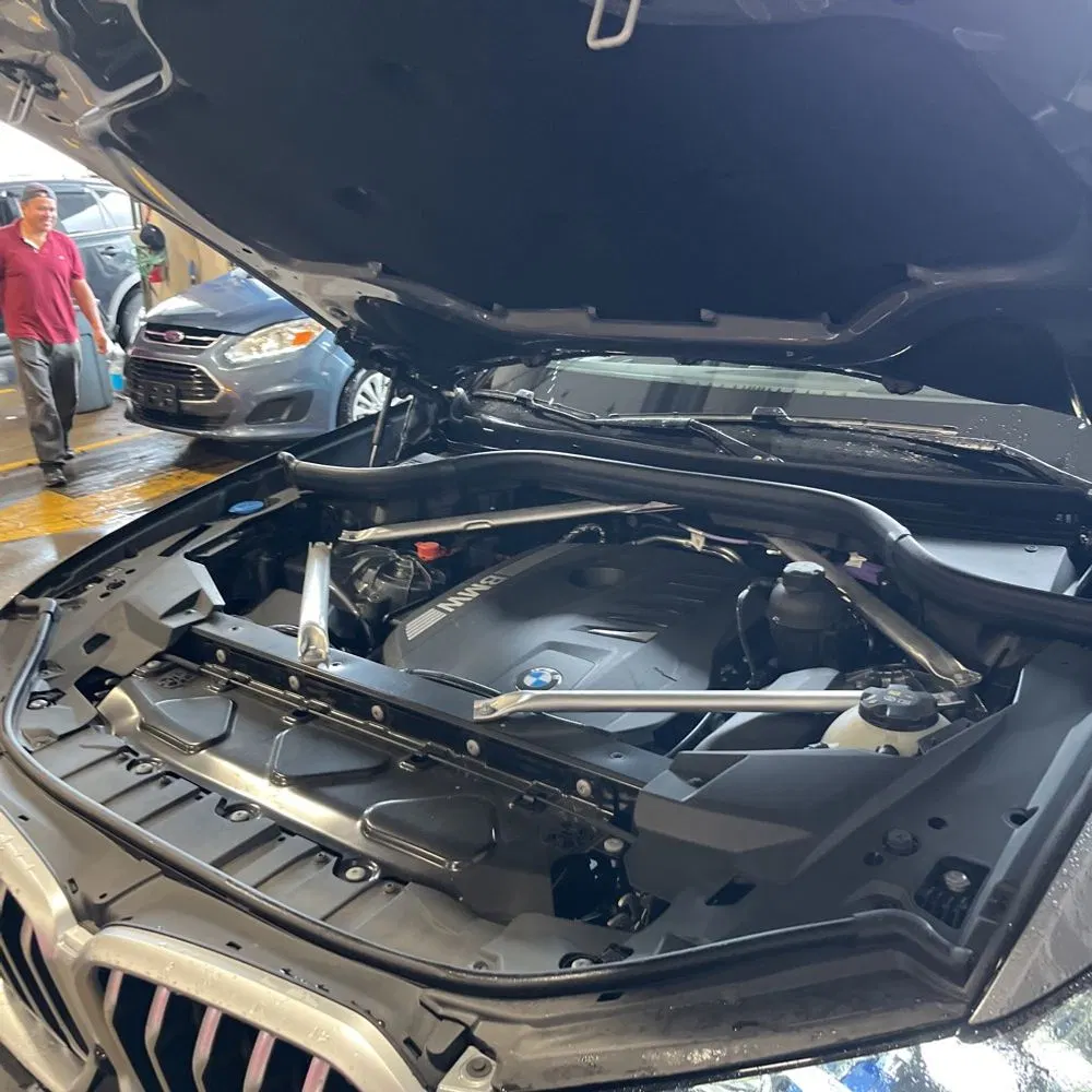 2025 BMW X6 XDrive40i