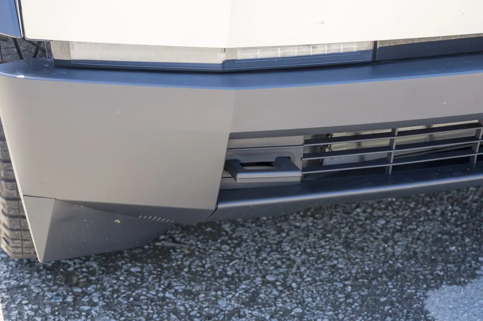 2024 Tesla Cybertruck AWD Foundation Series