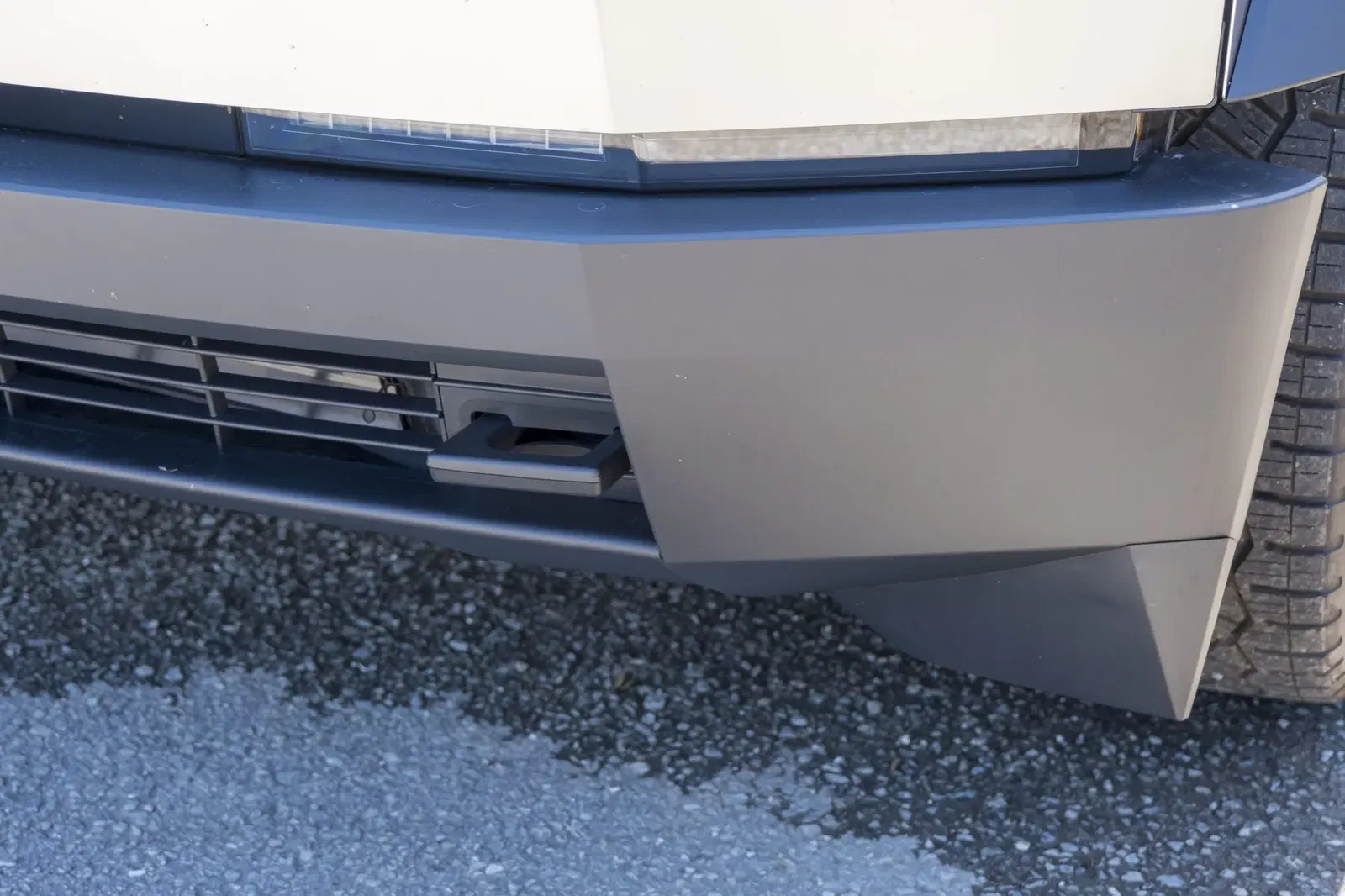 2024 Tesla Cybertruck AWD Foundation Series