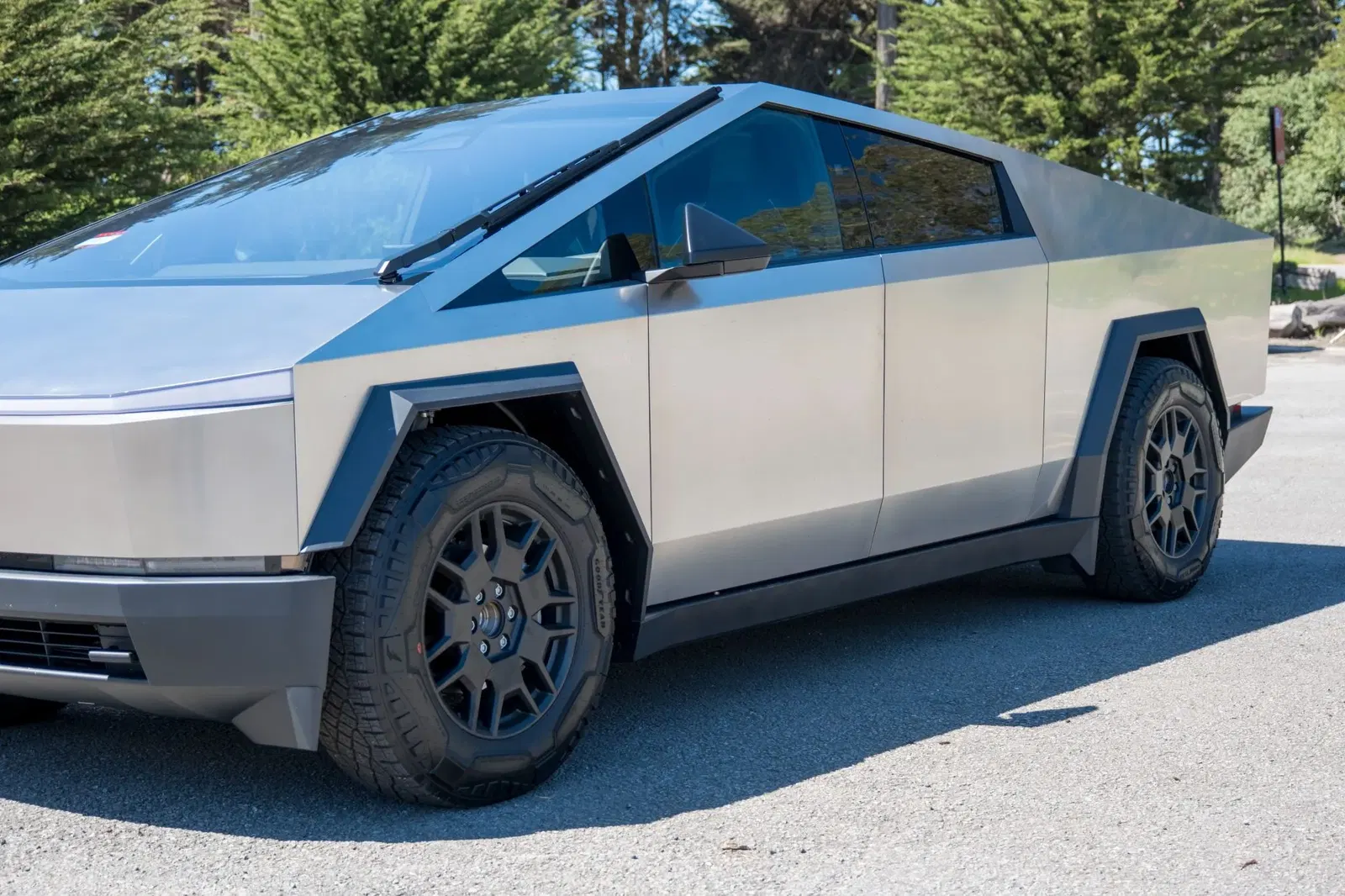 2024 Tesla Cybertruck AWD Foundation Series