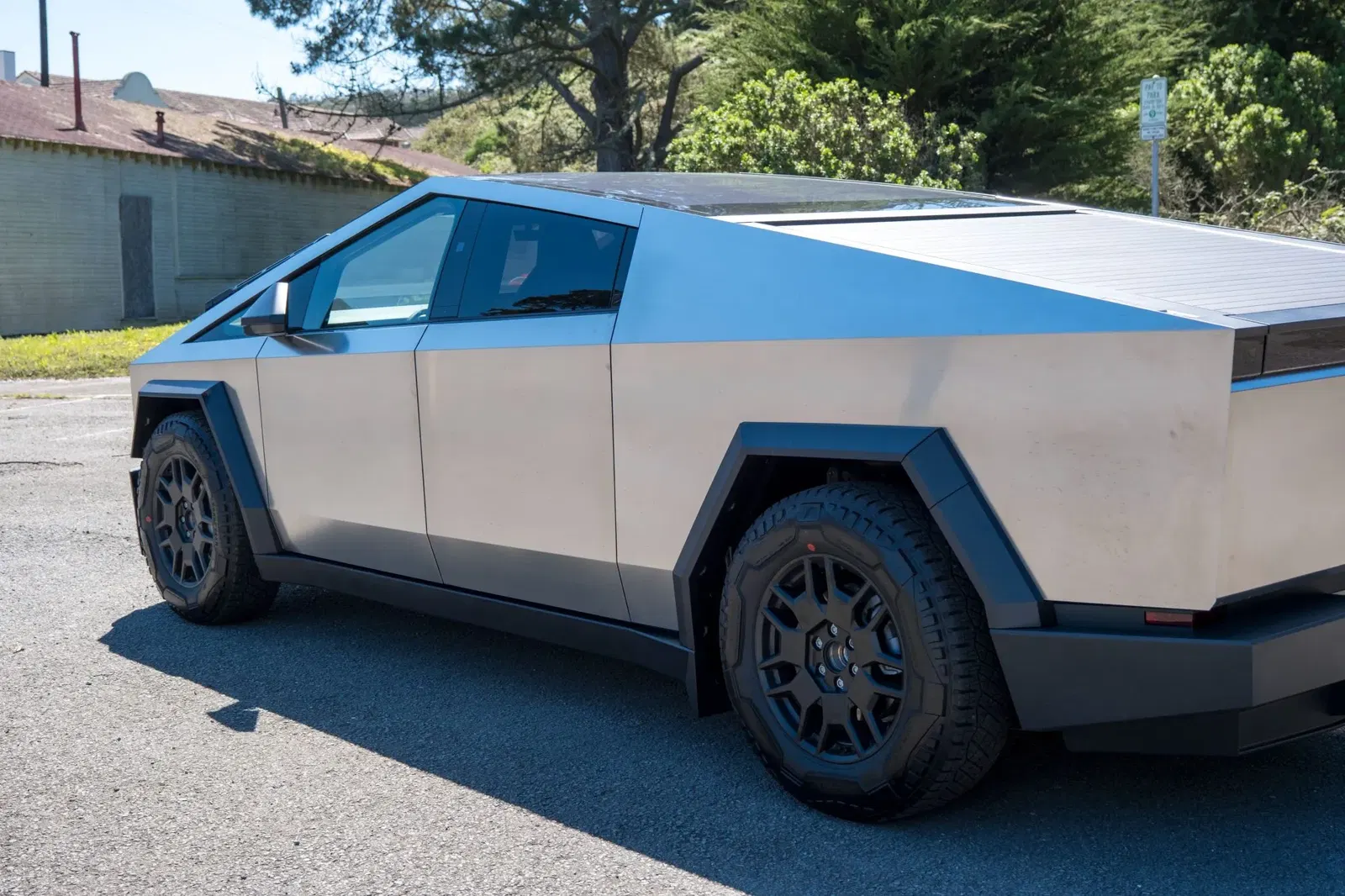 2024 Tesla Cybertruck AWD Foundation Series
