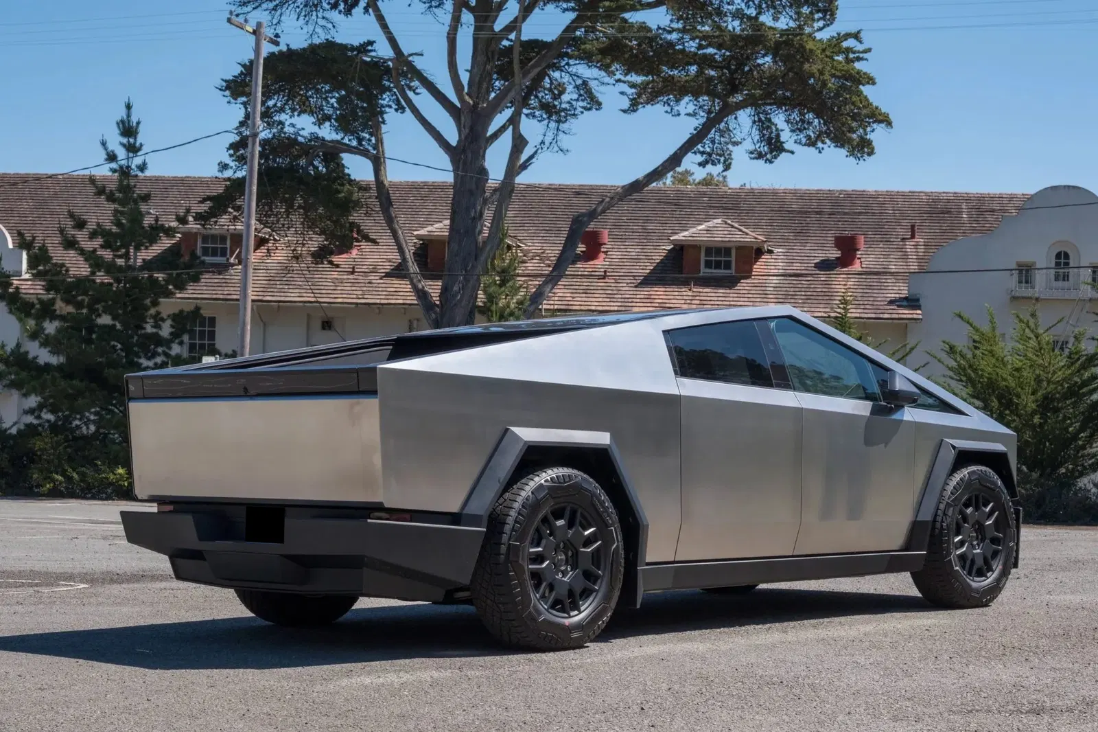 2024 Tesla Cybertruck AWD Foundation Series