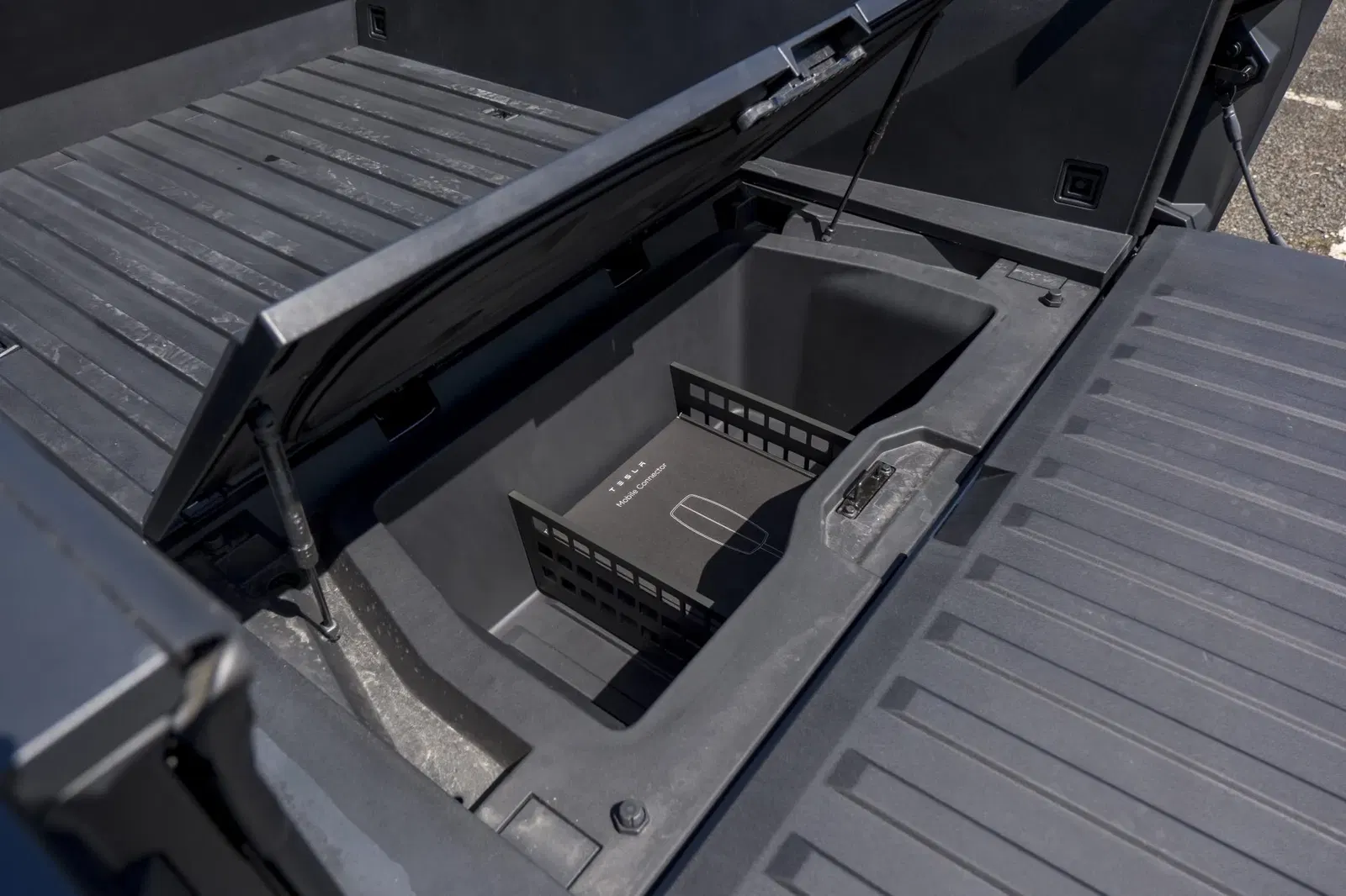 2024 Tesla Cybertruck AWD Foundation Series