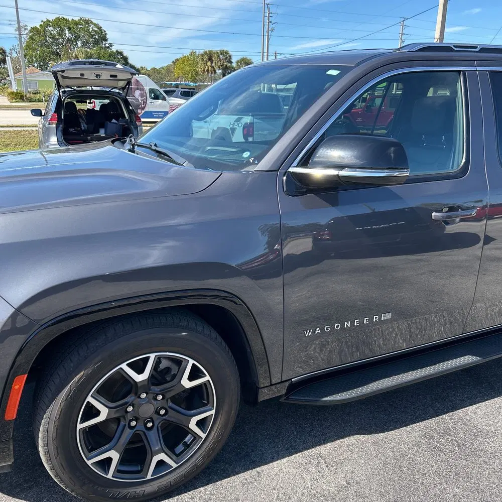 2024 Jeep Wagoneer L Series III