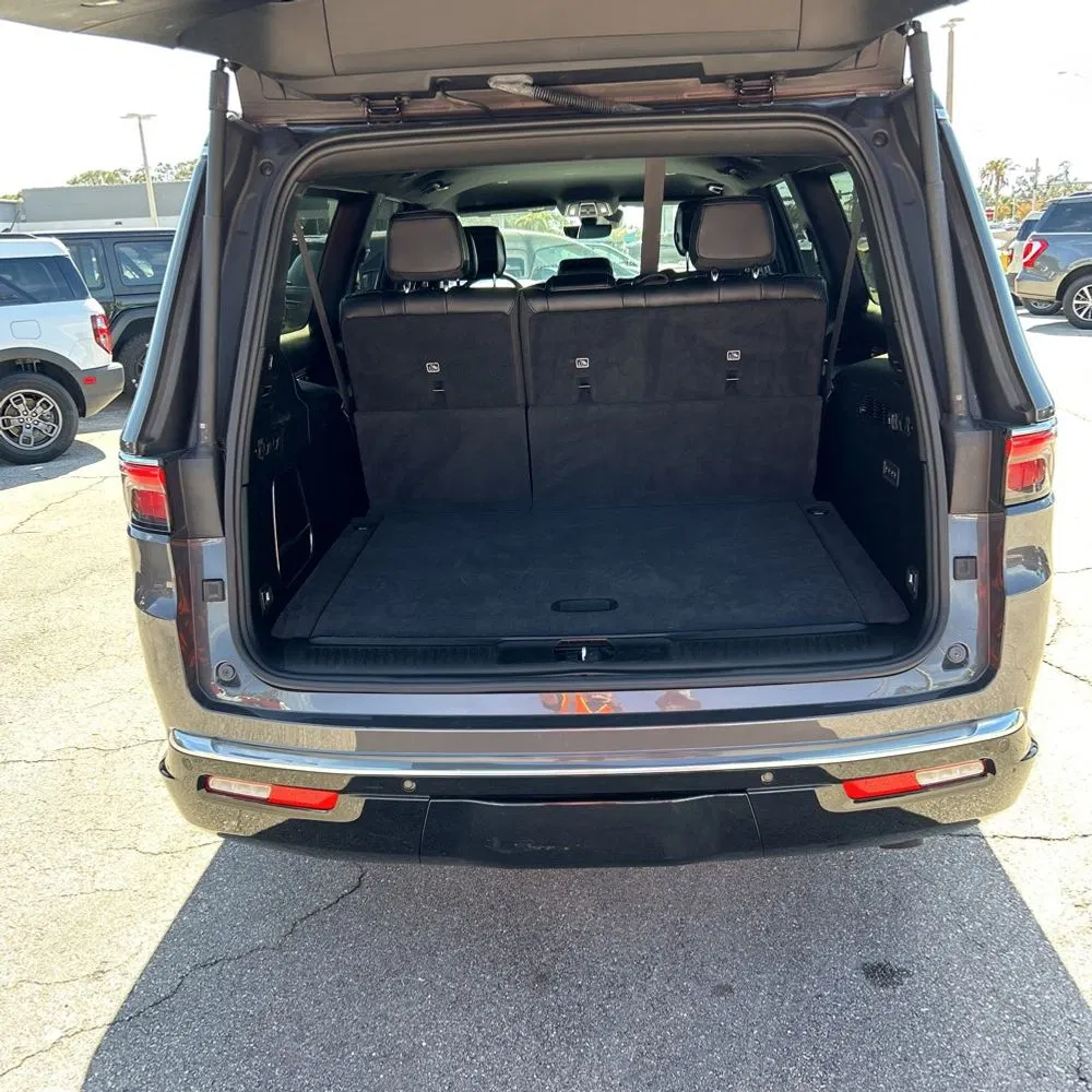 2024 Jeep Wagoneer L Series III