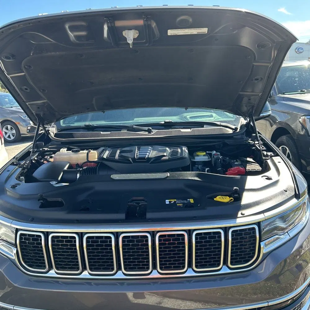2024 Jeep Wagoneer L Series III