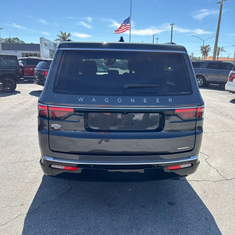 2024 Jeep Wagoneer L Series III