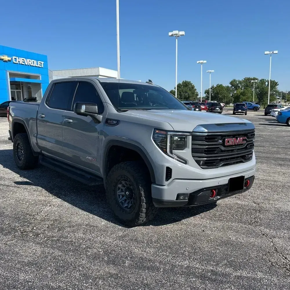 2024 GMC Sierra 1500 AT4