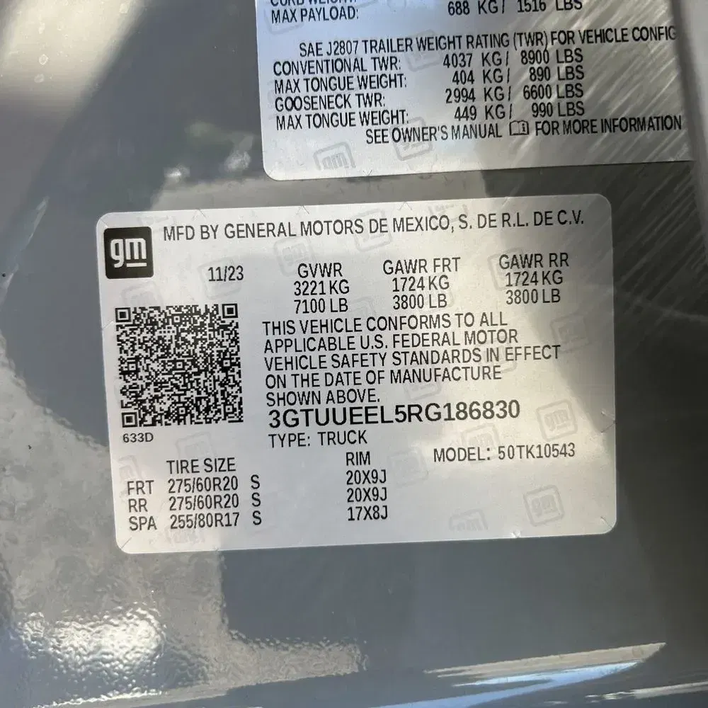 2024 GMC Sierra 1500 AT4