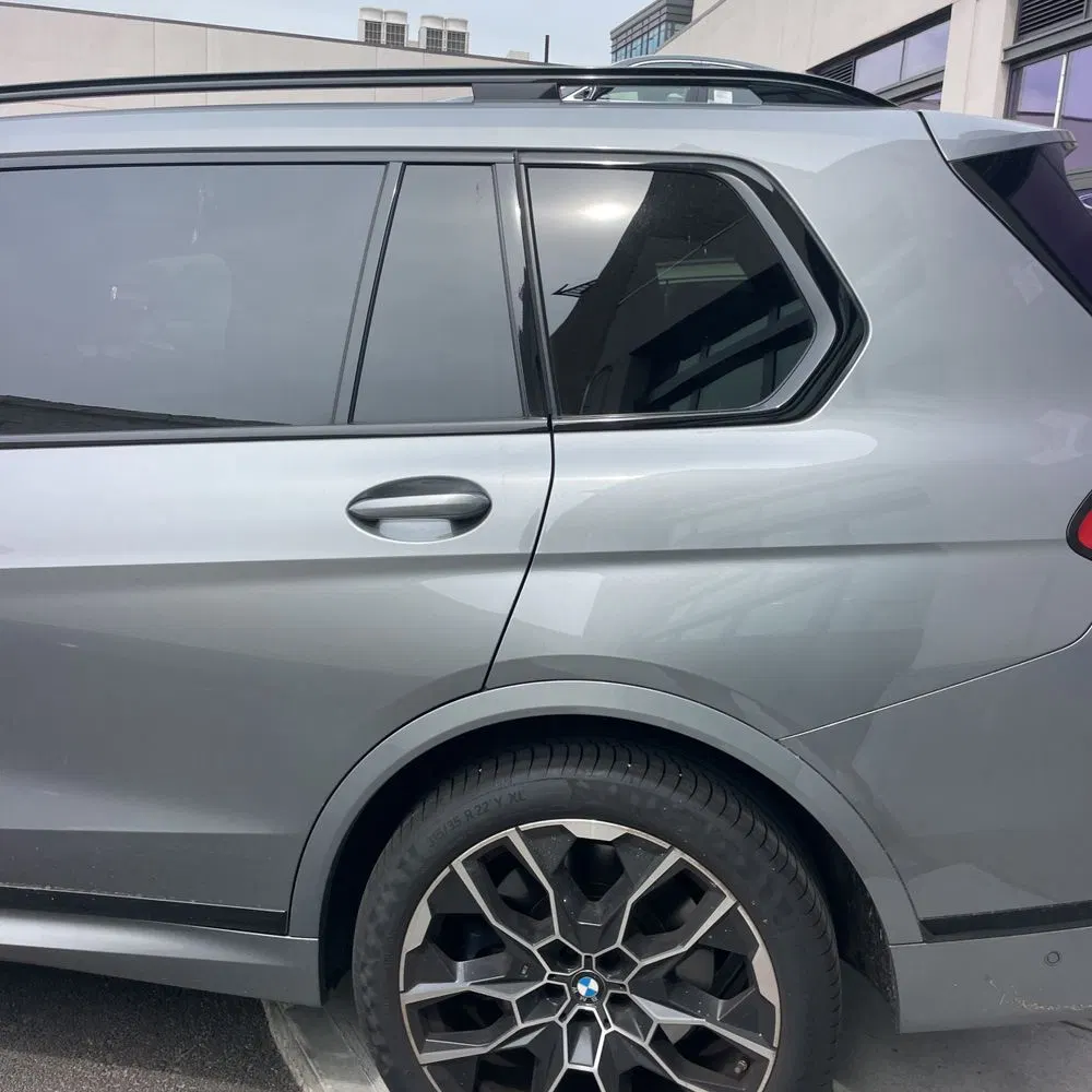 2023 BMW X7 M60i