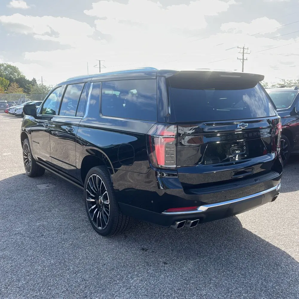 2025 Chevrolet Suburban High Country