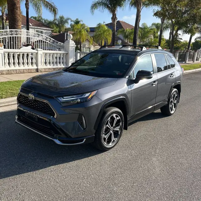 2025 Toyota RAV4 Plug-in Hybrid XSE