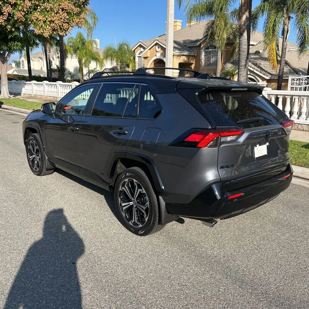 2025 Toyota RAV4 Plug-in Hybrid XSE