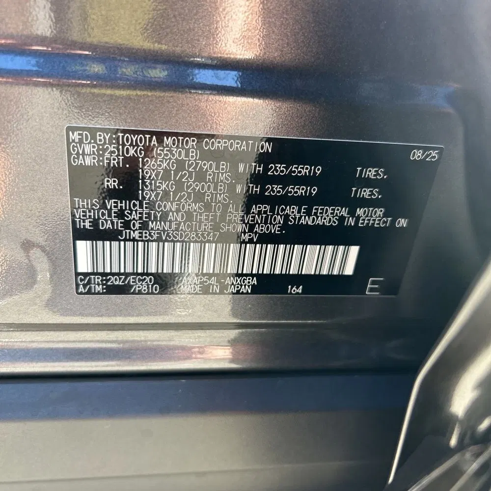 2025 Toyota RAV4 Plug-in Hybrid XSE
