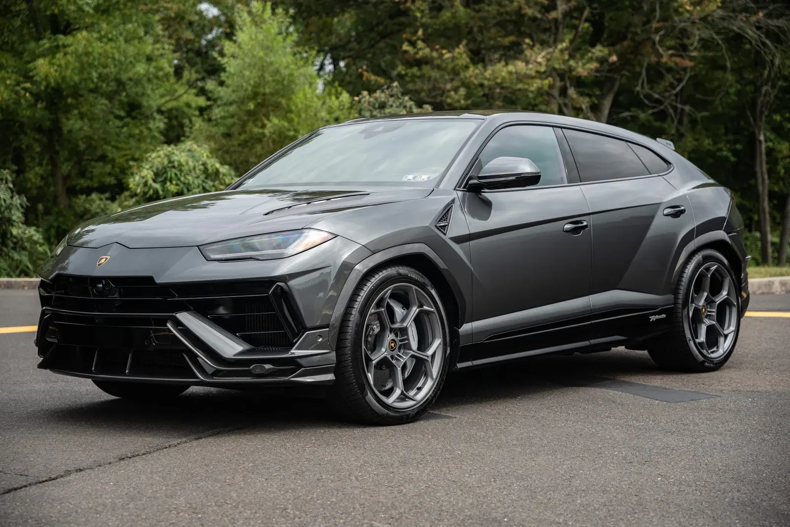 2023 Lamborghini Urus Performante