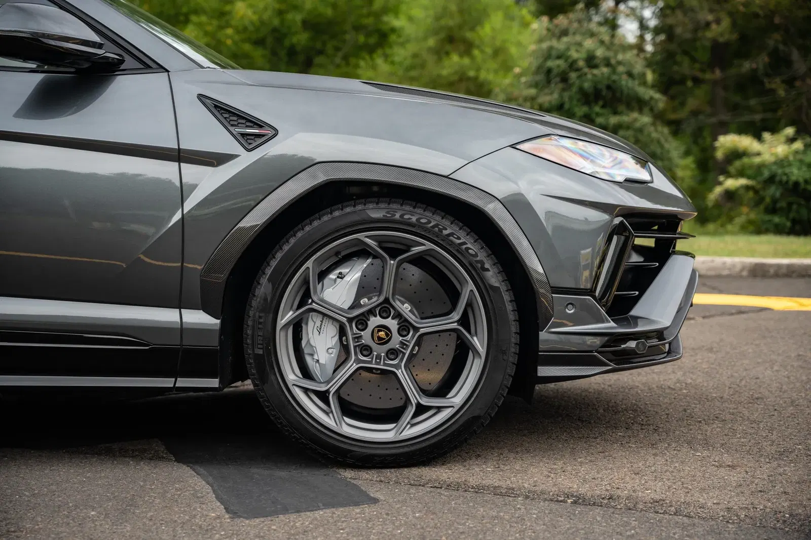 2023 Lamborghini Urus Performante