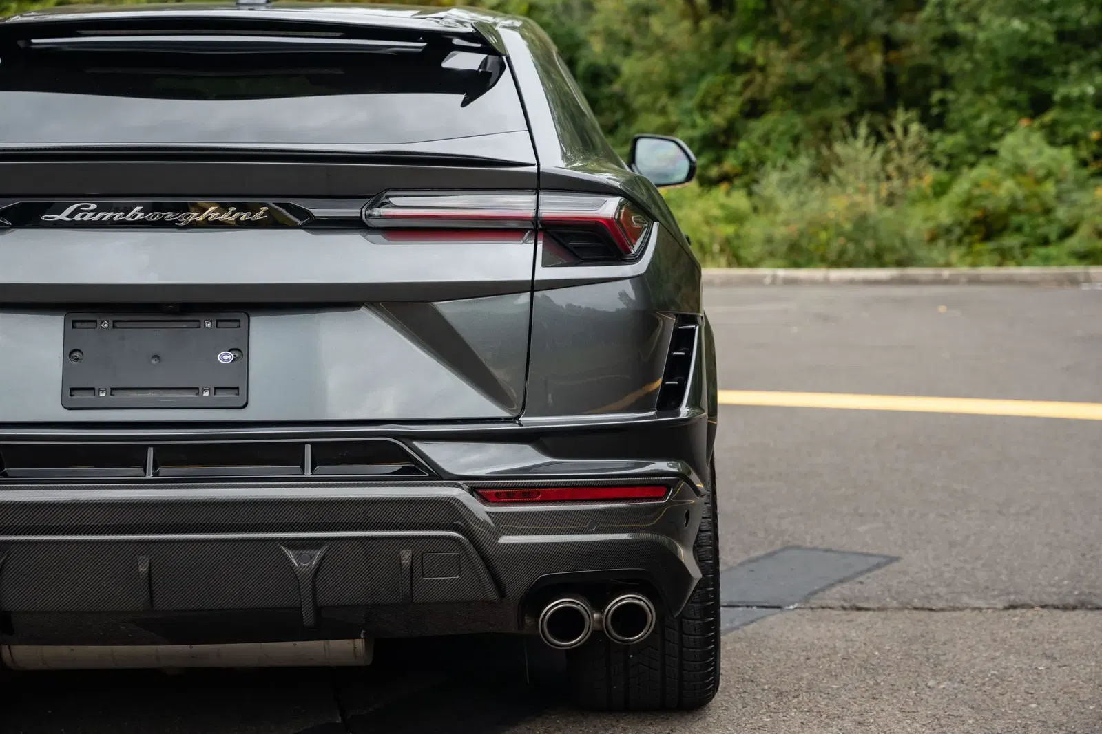 2023 Lamborghini Urus Performante
