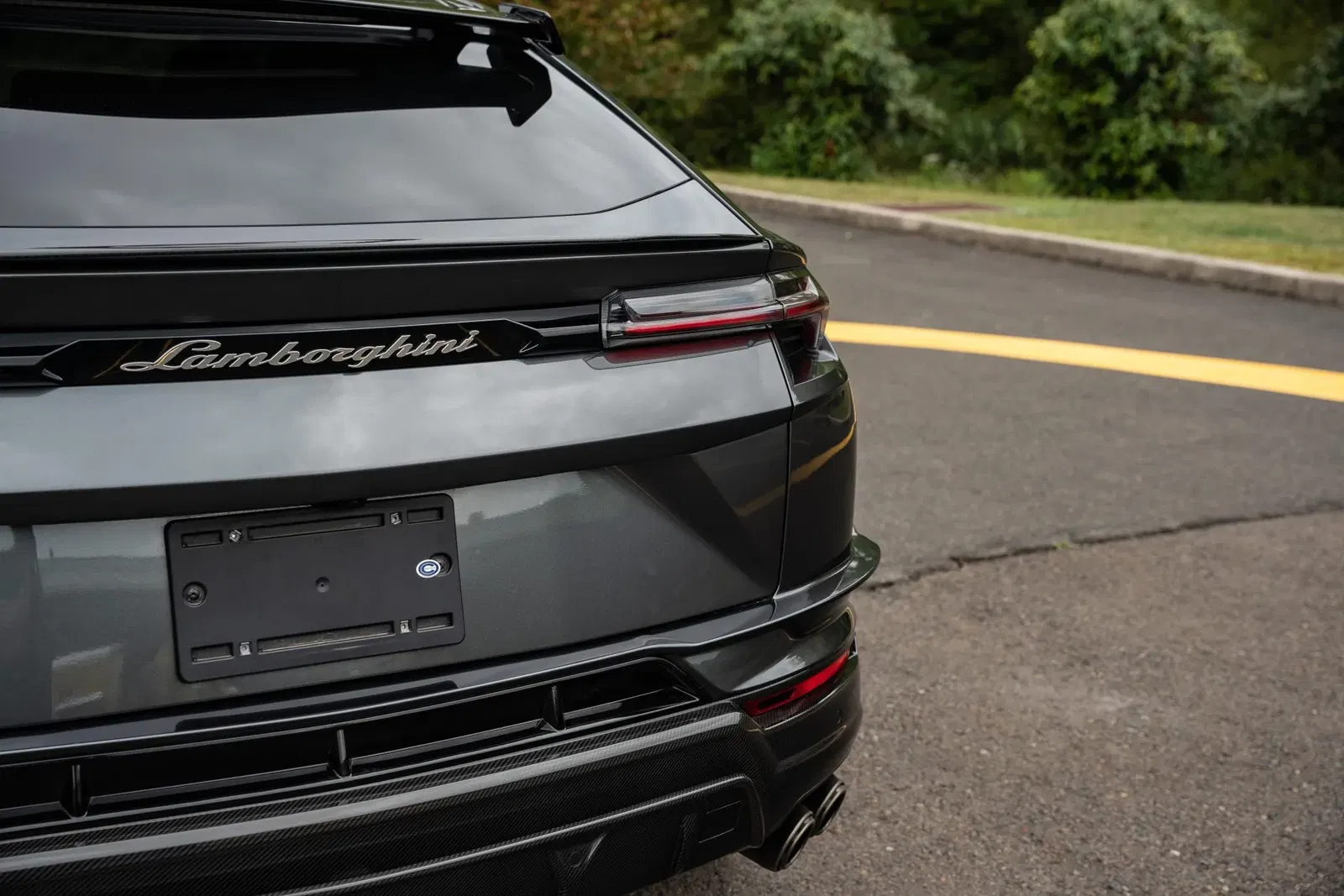 2023 Lamborghini Urus Performante