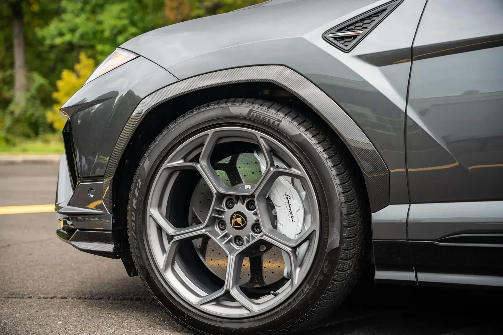 2023 Lamborghini Urus Performante