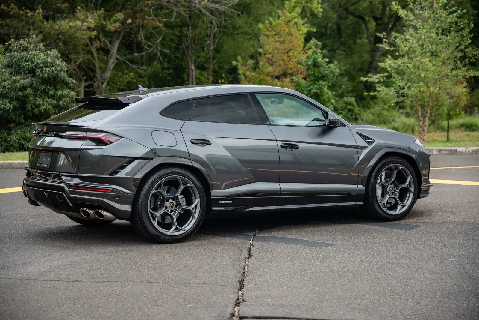 2023 Lamborghini Urus Performante