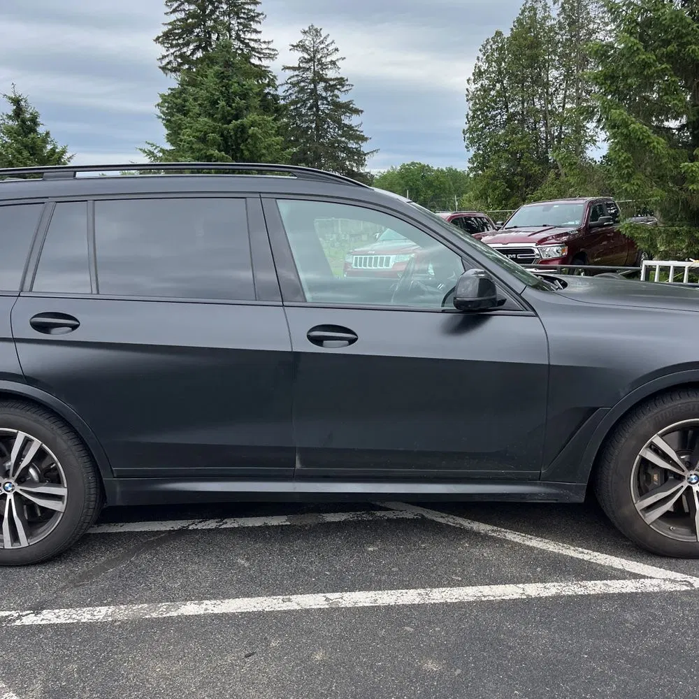 2025 BMW X7 M60i