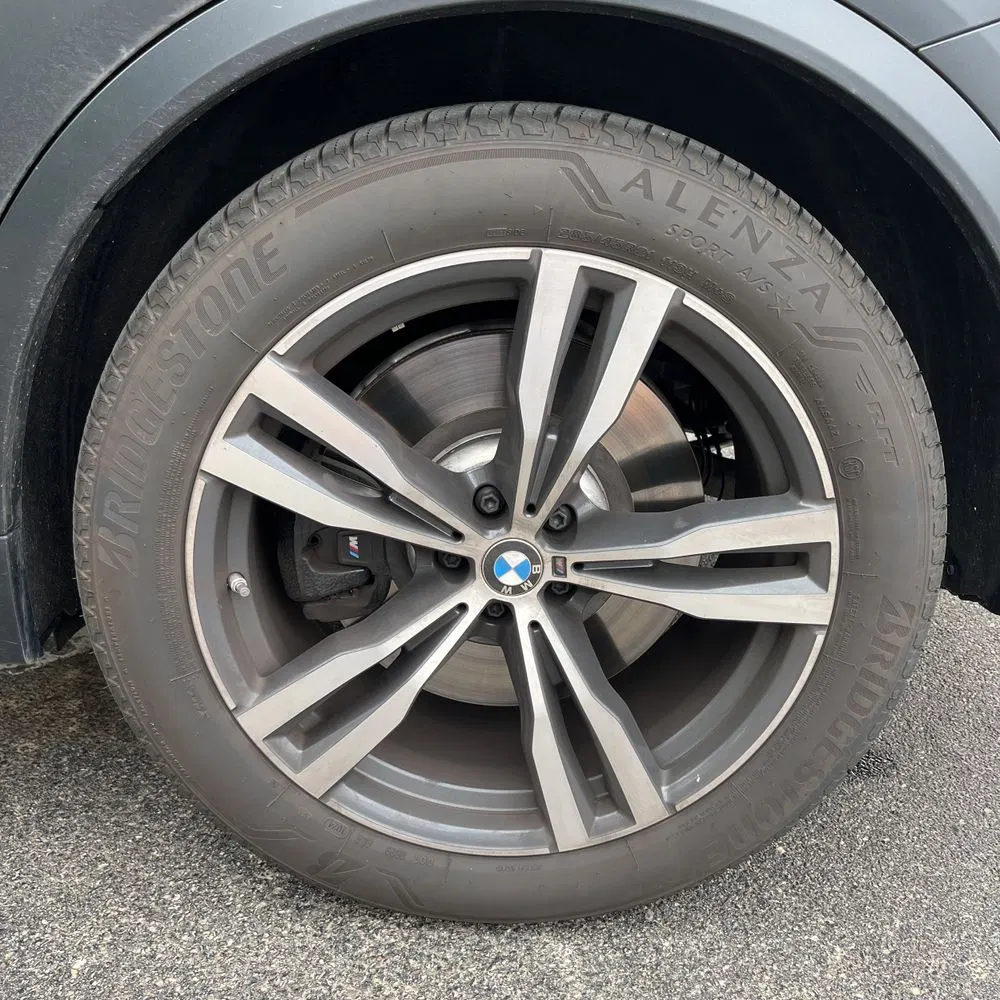 2025 BMW X7 M60i