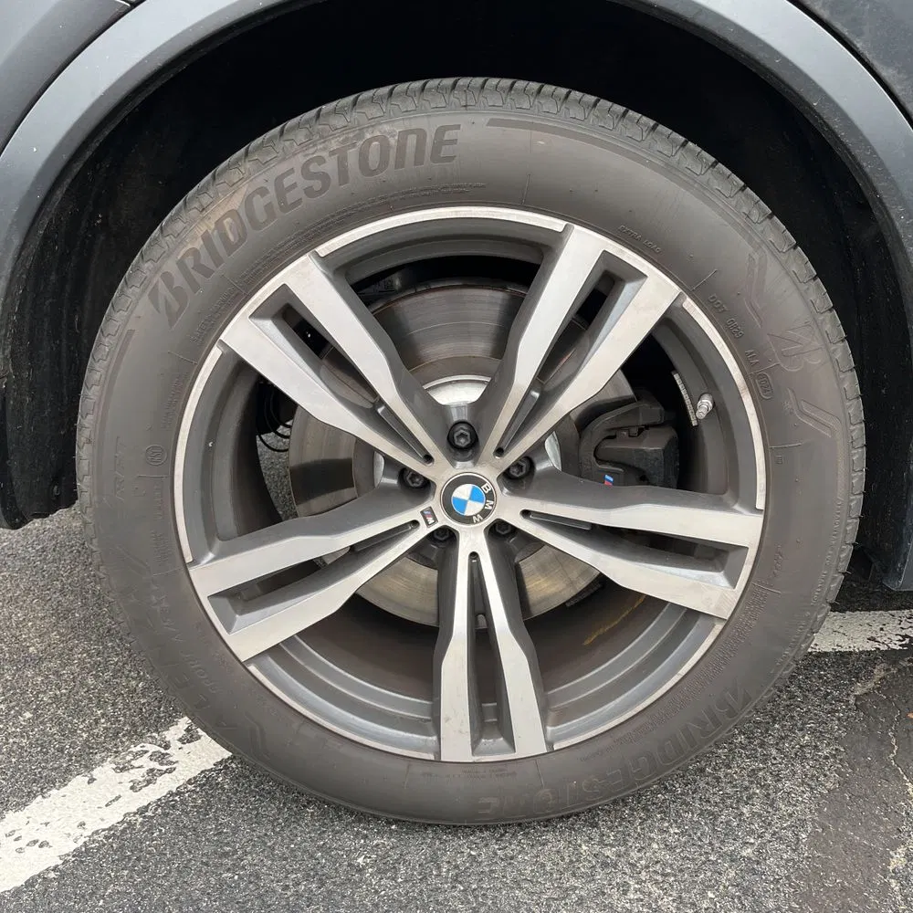 2025 BMW X7 M60i