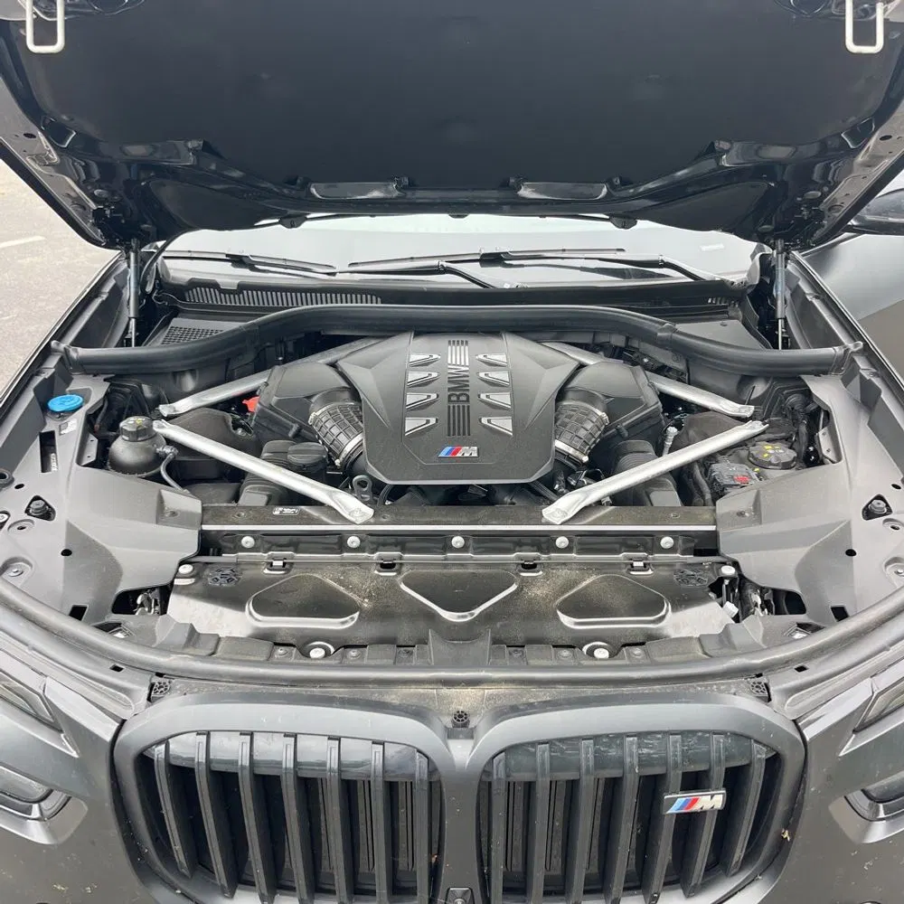 2025 BMW X7 M60i